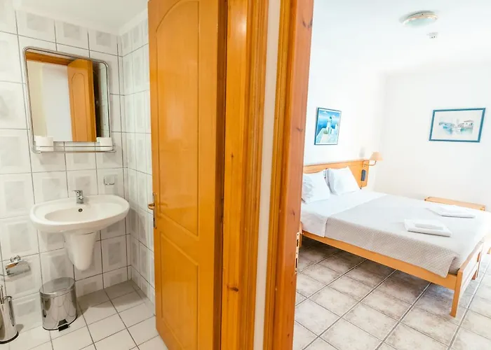 Coo Boutique - Adults Only