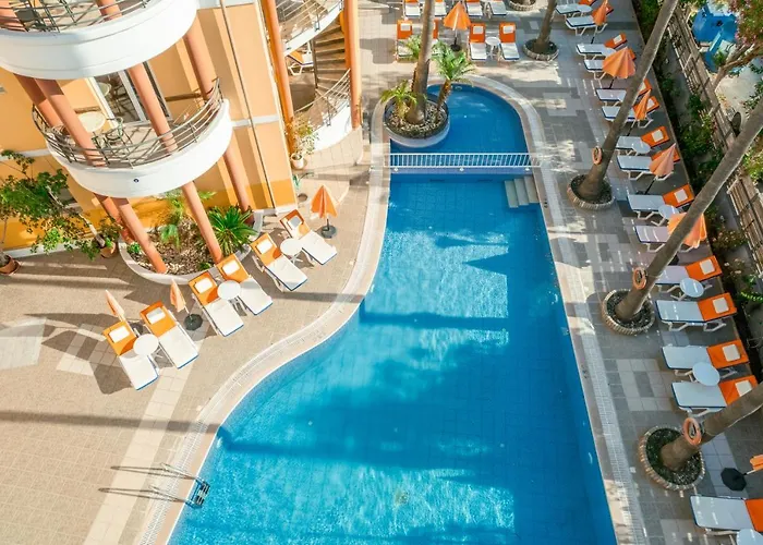 Coo Boutique - Adults Only 4*