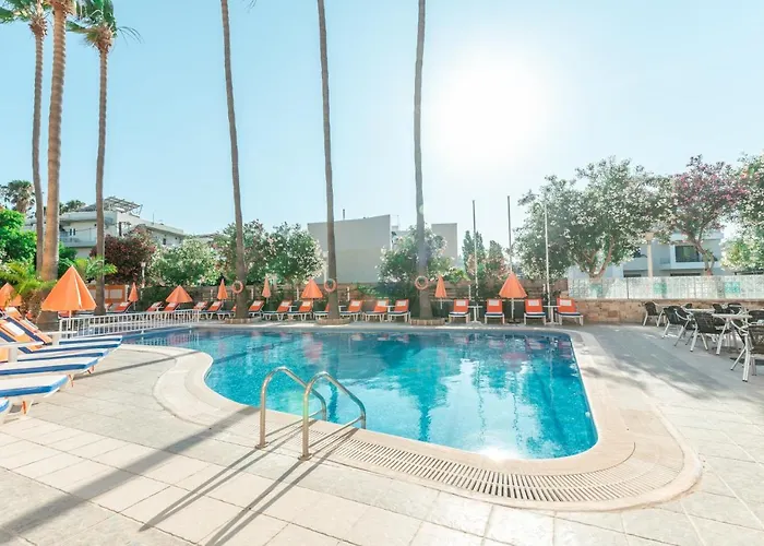 Coo Boutique - Adults Only 4*